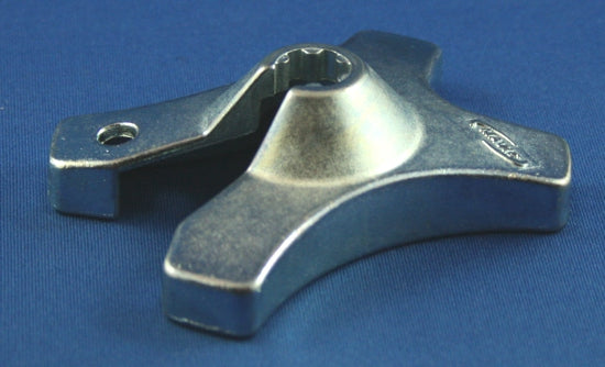 SCREWED EYELET TOOL