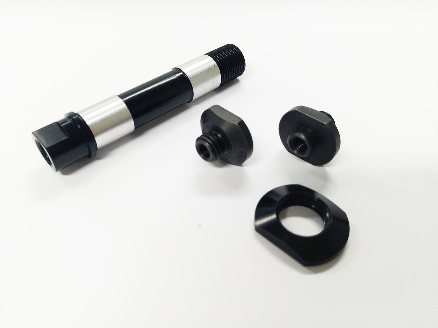 AXLE COMETE TRACK FRONT