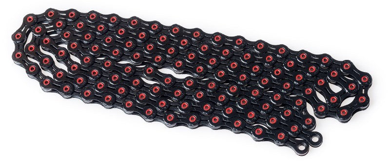 CHAIN UNO BLACK WITH RED PINS 118L