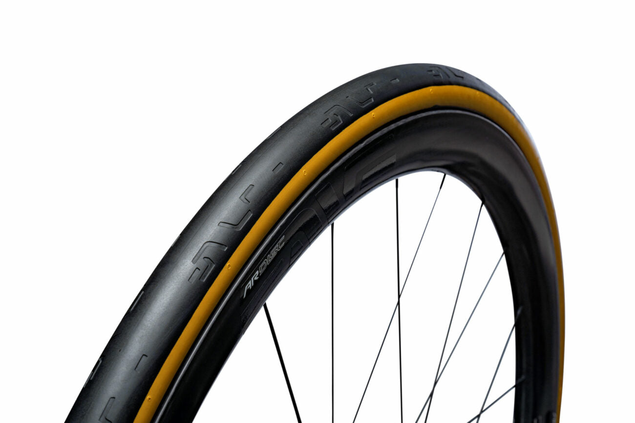 ENVE TIRE SES 700x31C TAN