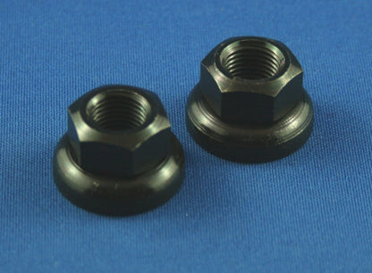 COMETE TRACK NUT PAIR