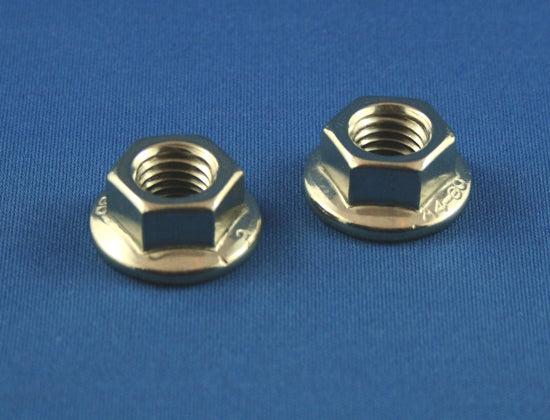m40740.jpg