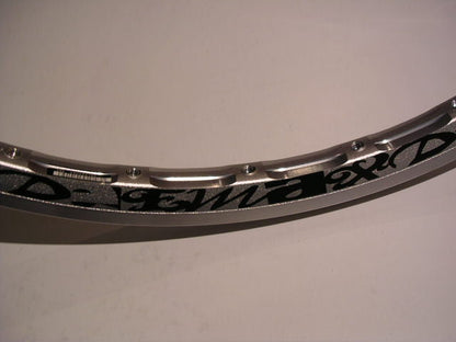 m99691010.jpg
